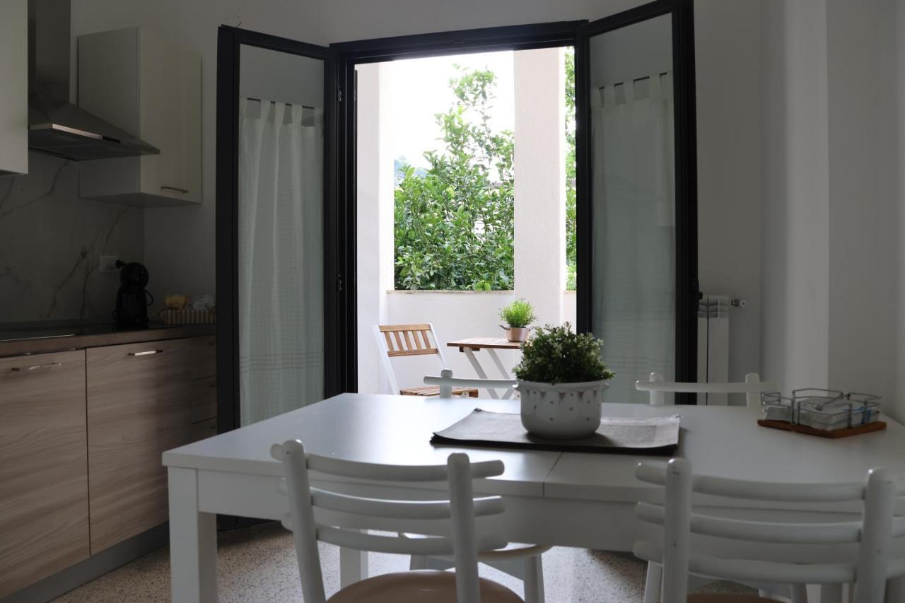 Il Borgo Civ.15 Hotel Paola Ngoại thất bức ảnh
