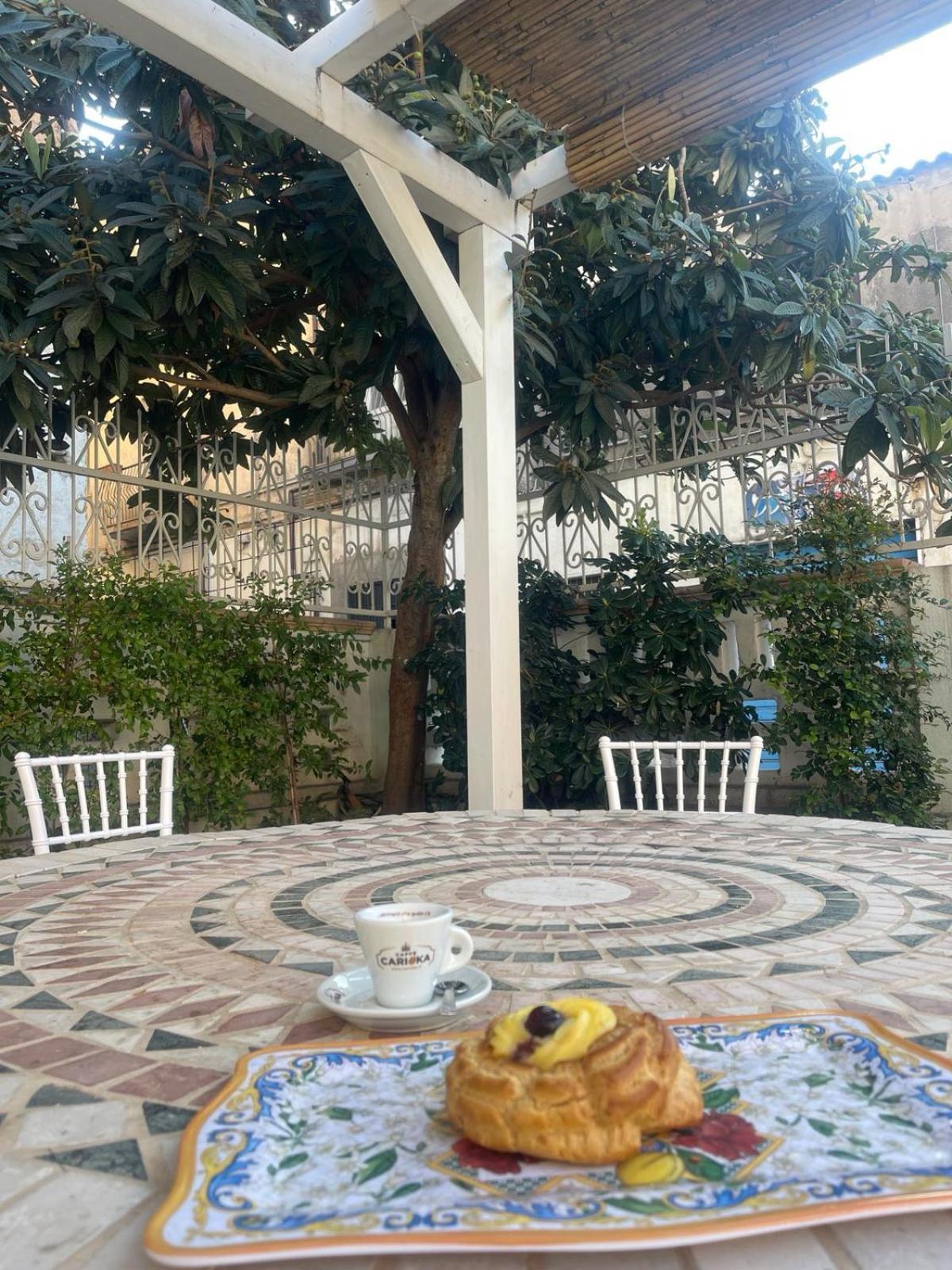 Il Borgo Civ.15 Hotel Paola Ngoại thất bức ảnh