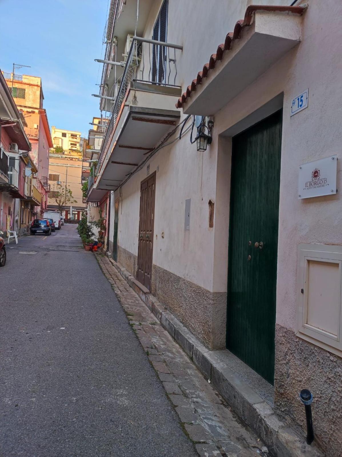 Il Borgo Civ.15 Hotel Paola Ngoại thất bức ảnh
