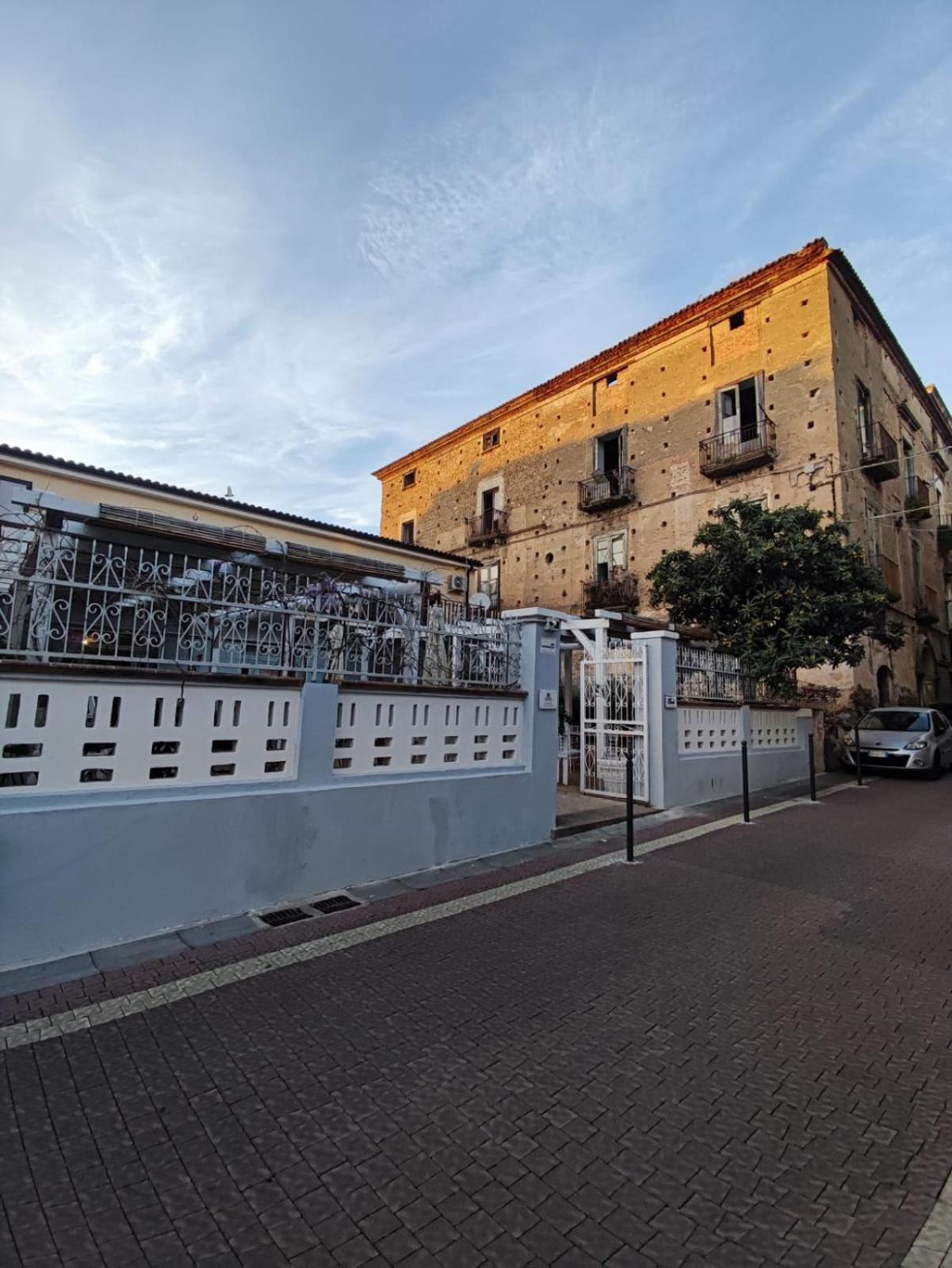Il Borgo Civ.15 Hotel Paola Ngoại thất bức ảnh